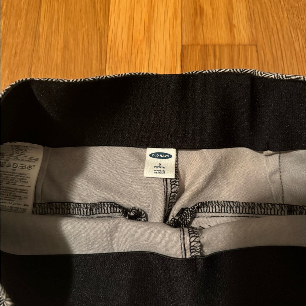 Pixie Pants - Picture 2 of 4